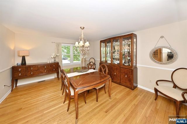 142 Geiger Drive, River Vale, NJ 07675