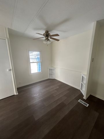 108 Flamingo Drive, Beecher, IL 60401