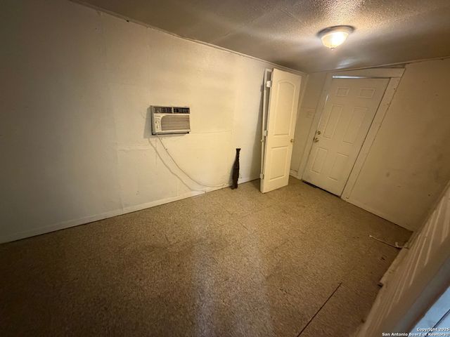121 Boston, San Antonio, TX 78202