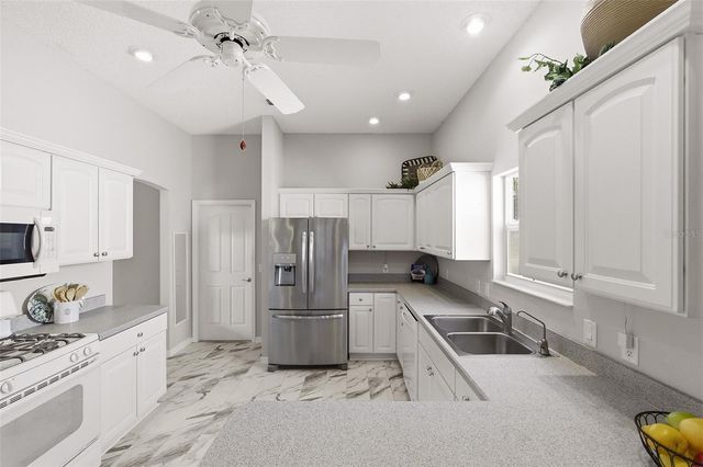 2261 WELCOME WAY, The Villages, FL 32162