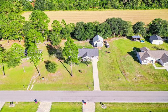 4750 Otter Creek Circle, Blackshear, GA 31516