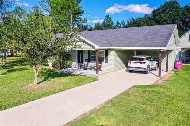 4750 Otter Creek Circle, Blackshear, GA 31516