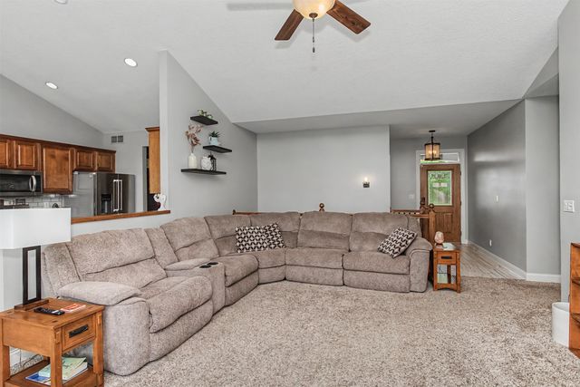 3305 Sedwick Street, Ames, IA 50010