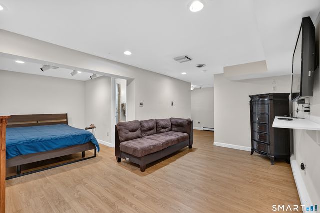 1451 North Peters Lane, Stratford, CT 06614