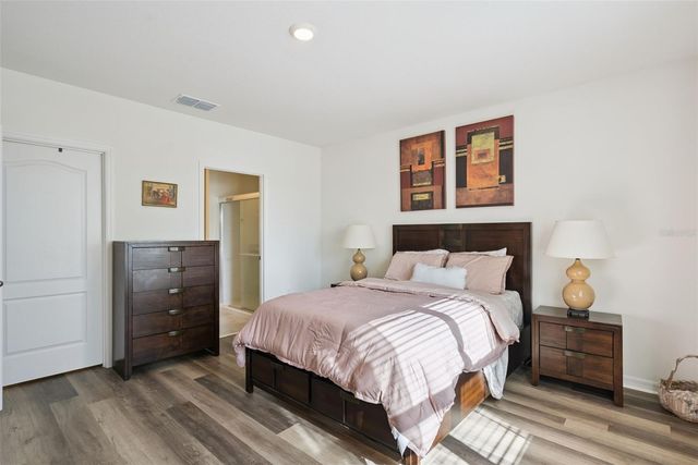 916 AUGUST SKY DRIVE, Deltona, FL 32738