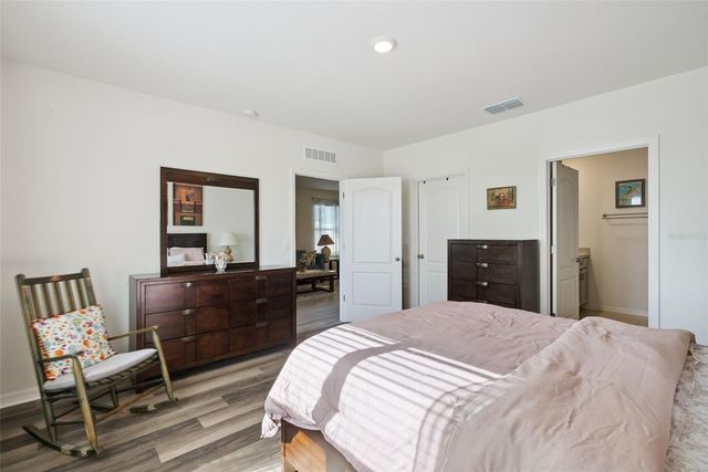 916 AUGUST SKY DRIVE, Deltona, FL 32738