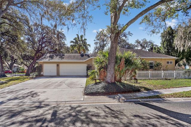 502 LITTLE EAGLE COURT, Valrico, FL 33594