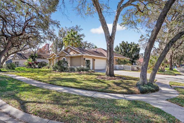 502 LITTLE EAGLE COURT, Valrico, FL 33594