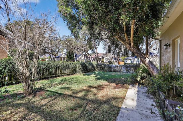 502 LITTLE EAGLE COURT, Valrico, FL 33594