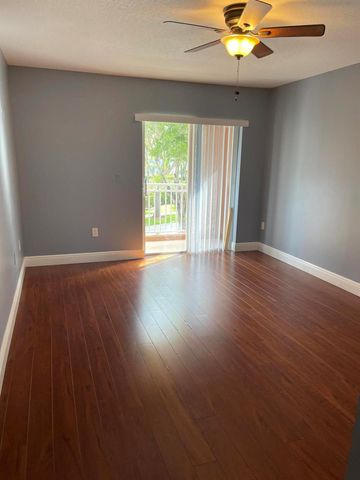 9828 Stover Way, Wellington, FL 33414