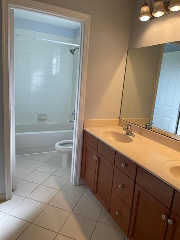 9828 Stover Way, Wellington, FL 33414