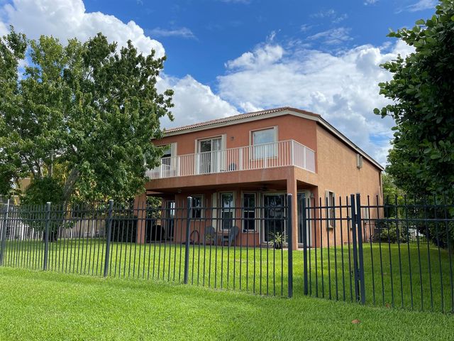9828 Stover Way, Wellington, FL 33414