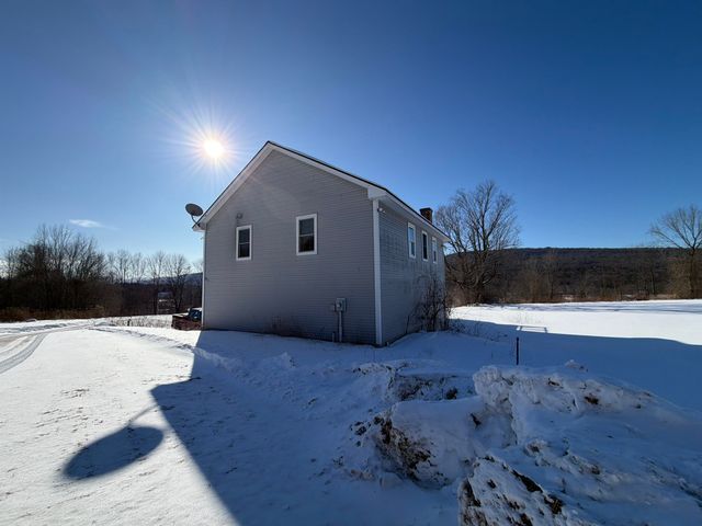 85 Elm Hill Drive, Clarendon, VT 05759