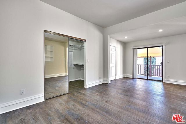826 S Park View Street 3, Los Angeles, CA 90057