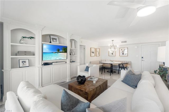 2600 Gulf Shore BLVD N 54, Naples, FL 34103