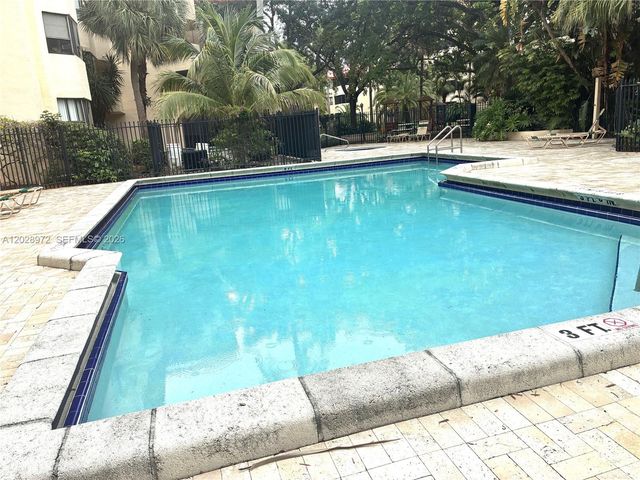 7451 NW 16th St 403, Plantation, FL 33313
