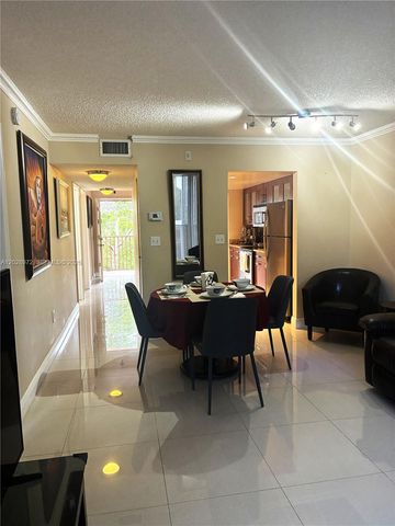 7451 NW 16th St 403, Plantation, FL 33313
