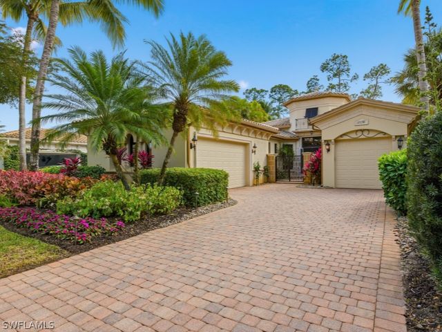 18091 Lagos WAY, Naples, FL 34110