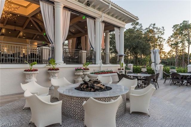 18091 Lagos WAY, Naples, FL 34110