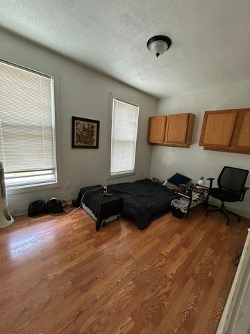 609 Emmet Street, Ypsilanti City, MI 48197