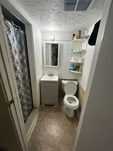 609 Emmet Street, Ypsilanti City, MI 48197