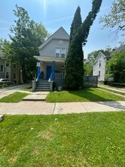 609 Emmet Street, Ypsilanti City, MI 48197