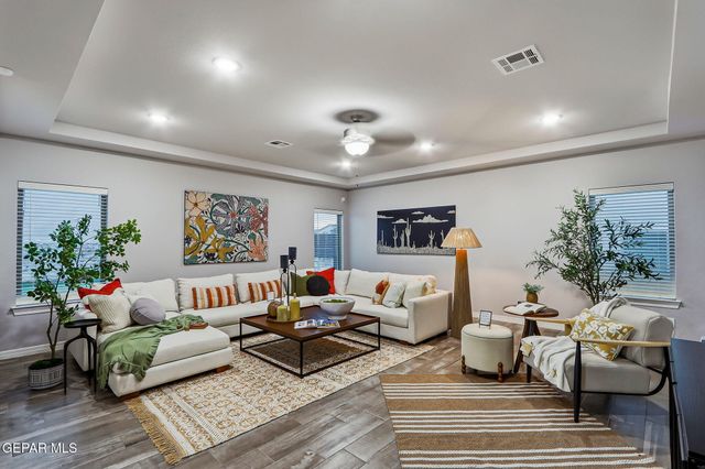 308 PLAYA TRONONES Avenue, El Paso, TX 79932