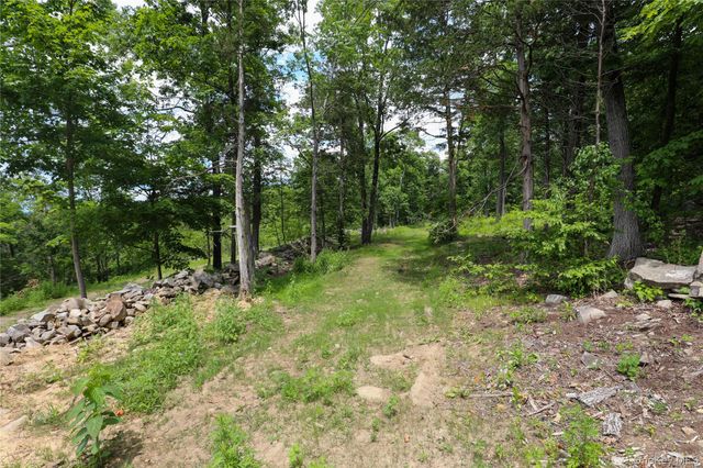 750 Cow Hough Road, New Paltz, NY 12561