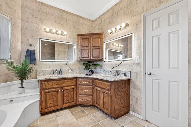 1113 Arapahoe Drive, Van Buren, AR 72956