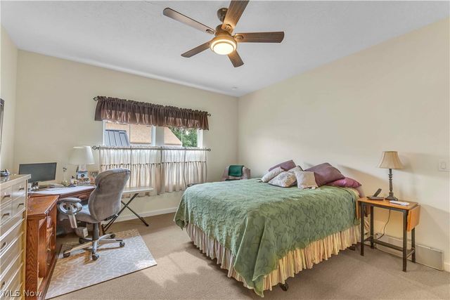 5940 Cape Hatteras, Vermilion, OH 44089