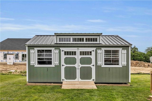5940 Cape Hatteras, Vermilion, OH 44089
