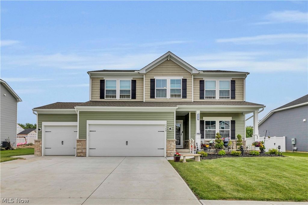 5940 Cape Hatteras, Vermilion, OH 44089