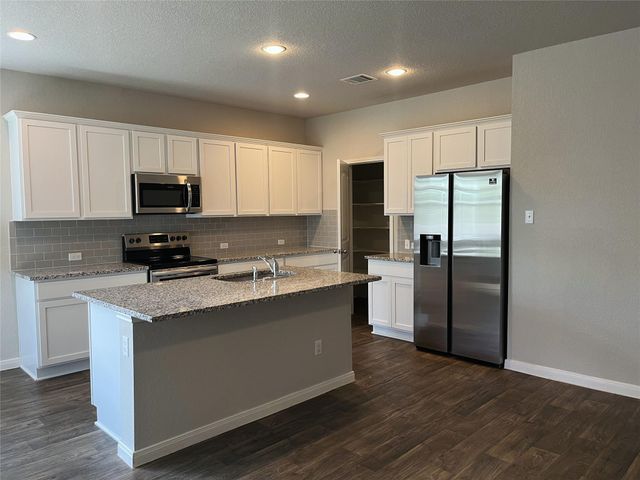 6621 Kildare DR, Georgetown, TX 78626