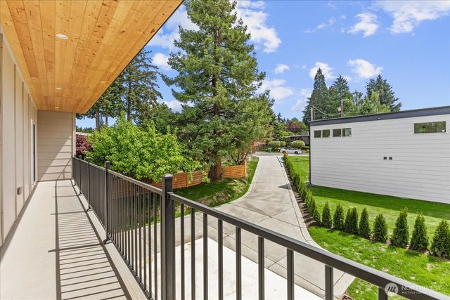 230 SW 183rd Street, Normandy Park, WA 98166