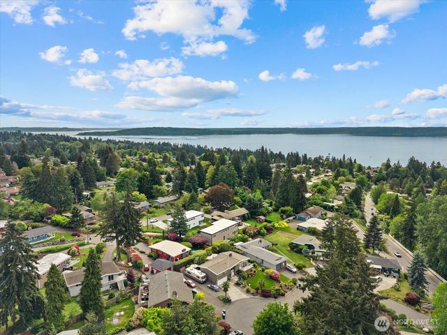 230 SW 183rd Street, Normandy Park, WA 98166
