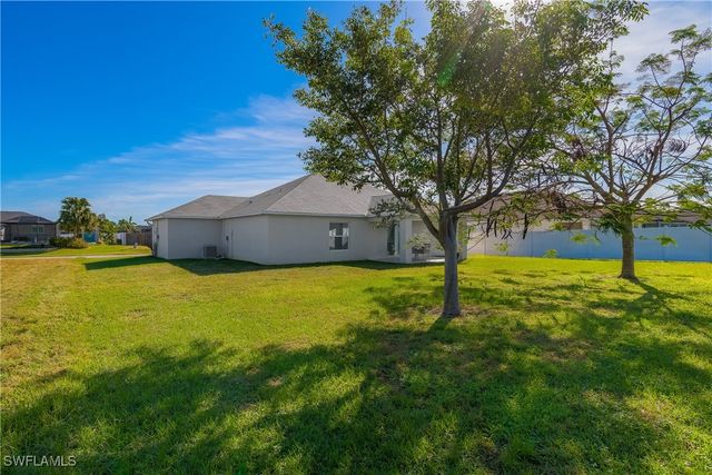 3524 SW 11th AVE, Cape Coral, FL 33914