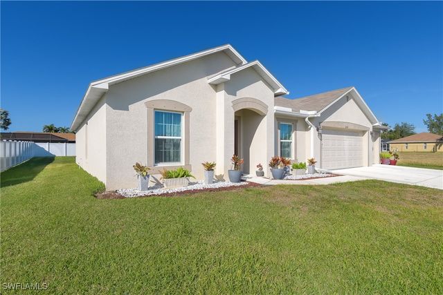 3524 SW 11th AVE, Cape Coral, FL 33914