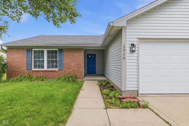 1316 Lindsey Lane, Lebanon, IN 46052