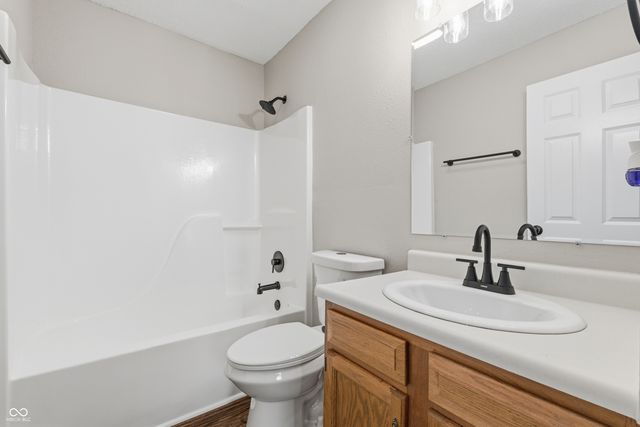 1316 Lindsey Lane, Lebanon, IN 46052