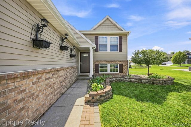 9128 Fawn Drive, Ypsilanti Charter Township, MI 48197
