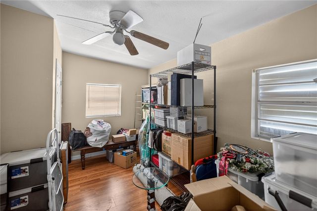 321 Paloma St, Corpus Christi, TX 78412