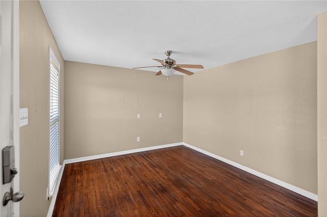 321 Paloma St, Corpus Christi, TX 78412