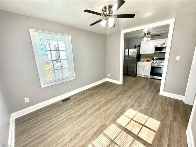 26 Afton PW, Portsmouth, VA 23702