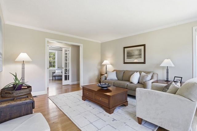 10 Hayrick Lane, Westford, MA 01886