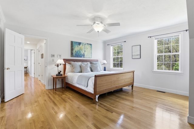 10 Hayrick Lane, Westford, MA 01886