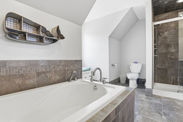 10 Hayrick Lane, Westford, MA 01886