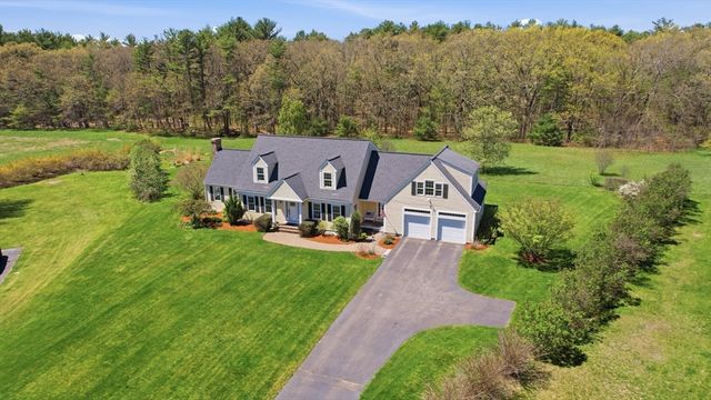 10 Hayrick Lane, Westford, MA 01886