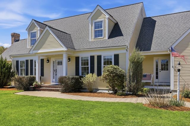 10 Hayrick Lane, Westford, MA 01886