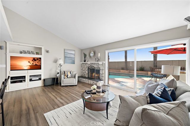 11088 Blue Allium Avenue, Fountain Valley, CA 92708