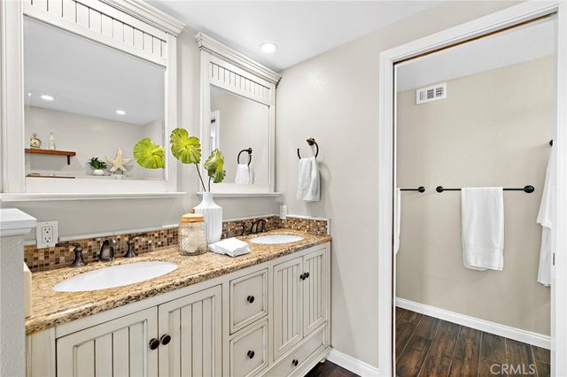 11088 Blue Allium Avenue, Fountain Valley, CA 92708